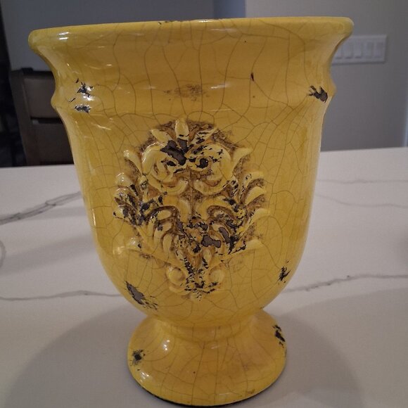 Yellow Terracotta-Style Crackle Glaze Ceramic Distressed 9" Decorative Planter - Picture 1 of 5